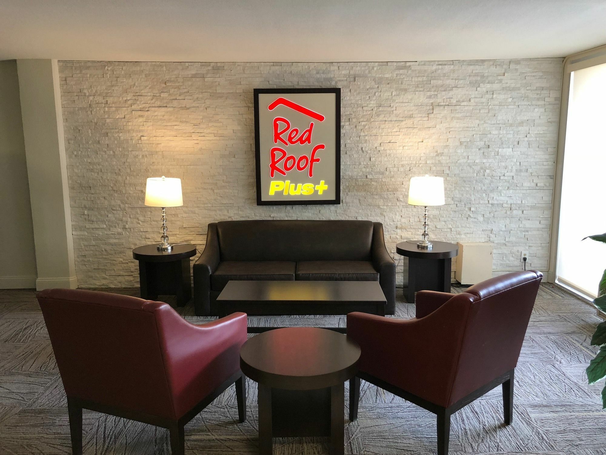 Red Roof Inn Plus+ Wichita East Eksteriør bilde